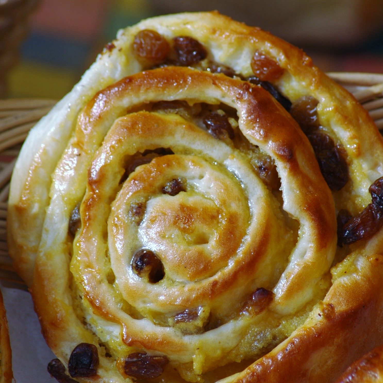 Raisin Cinnamon Roll